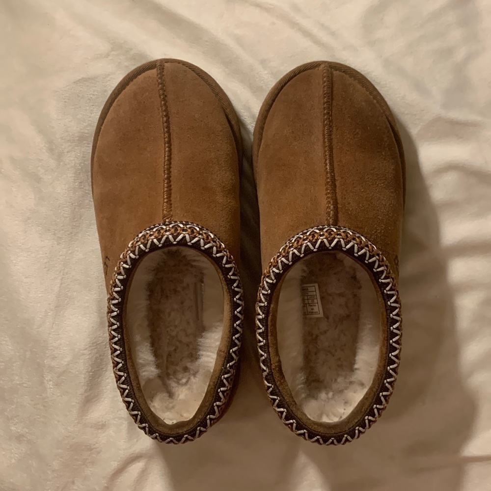 UGG Tasman Womens Shoe, Chestnut, Size 6